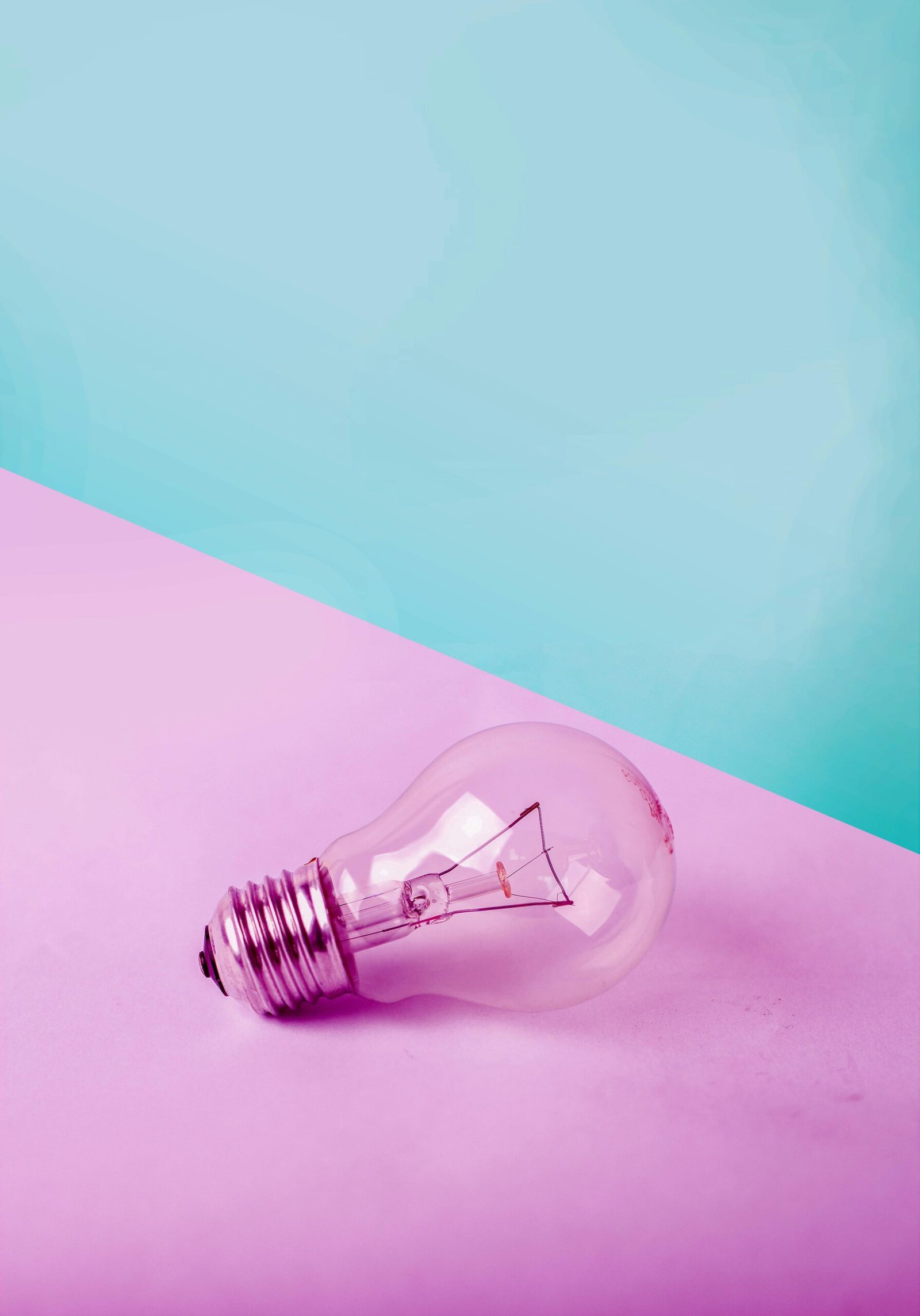 Image libre de droit pexel - séance déclic offre cérotine déclic avec Chloé Deshoulières au sein du Centre Meta MorphOze - Centre d'émergence humaine à Ligugé pour débloquer des situations